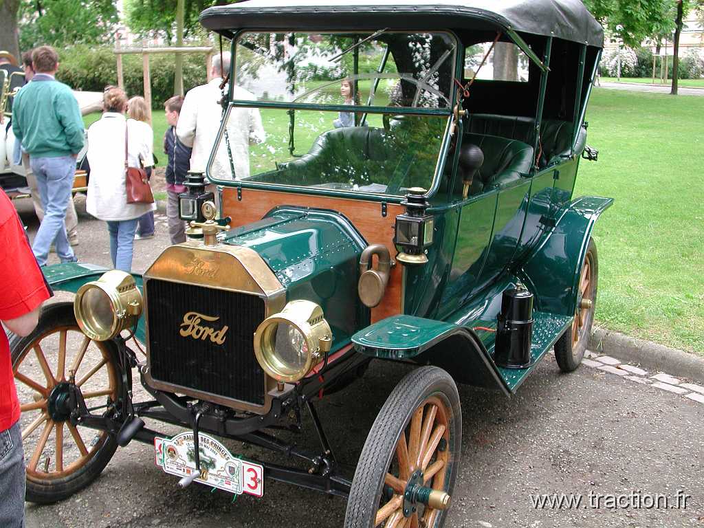 2002_05_19 Colmar 0047.jpg - 19/05/2002 - 68000 COLMAR13me Rallye des PrincesFORD 1913 Type T